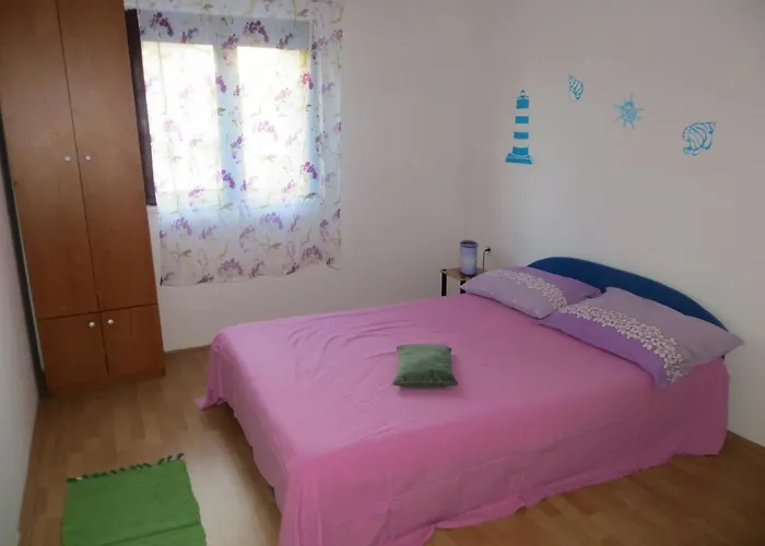 Apartman With A Parking Space Okrug Gornji, Ciovo - 14912 *